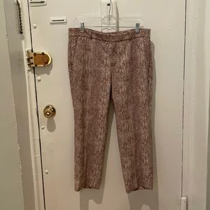 Cute, comfy Banana Republic trousers! Like new.